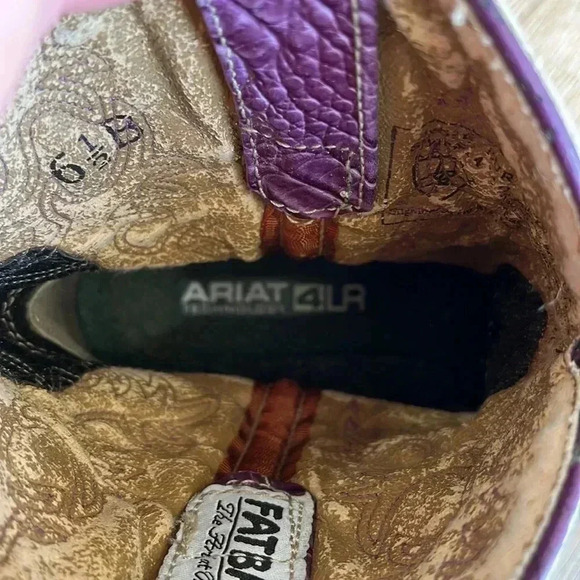 VTG. Ariat Fatbaby PURPLE /BONE CROCODILE PRINT Leather Mid Calf Boots Size 6.5 - Picture 9 of 16